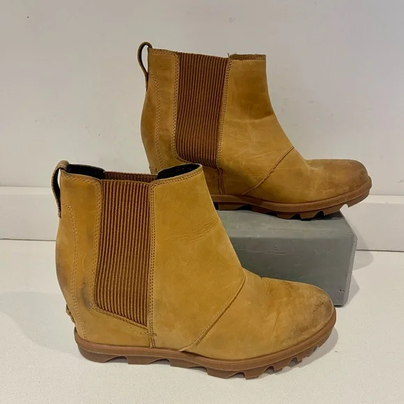SOREL Joan of Artic Rhapsody Wedge Snow Boot elk camel color Size 10.5 - Picture 7 of 15